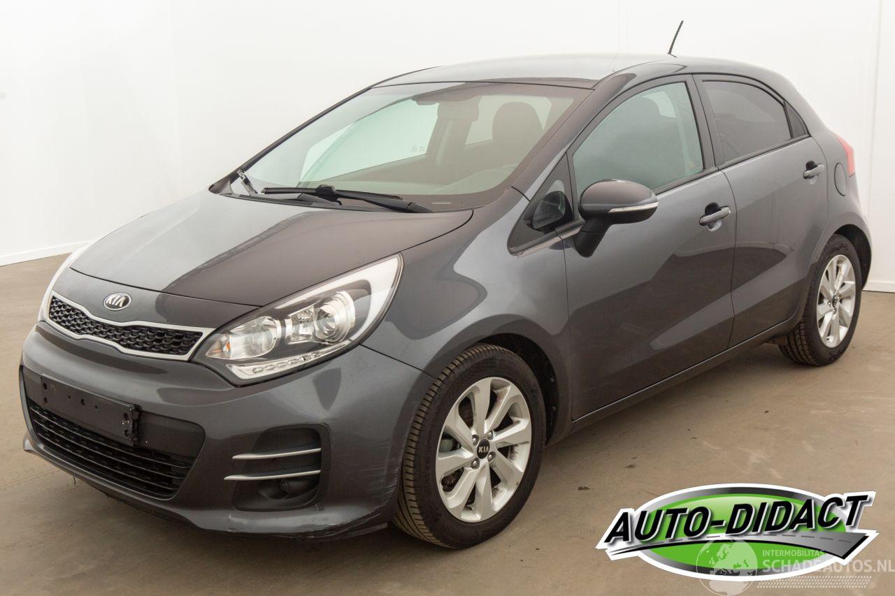 Kia Rio 1.2 51.876 km Clima Navi Camera
