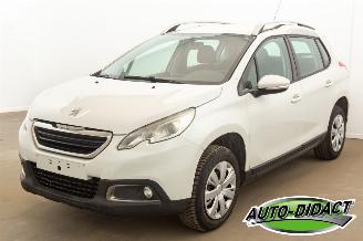 krockskadad bil auto Peugeot 2008 1.2 Airco Active 2014/1
