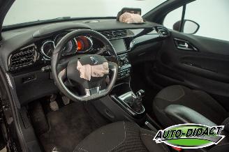 Citroën DS3 1.6 e-HDi Clima Navi So Chic picture 20