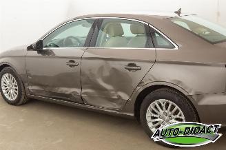 Audi A3 1.6 TDI Clima Navi Leder Ambiente picture 34