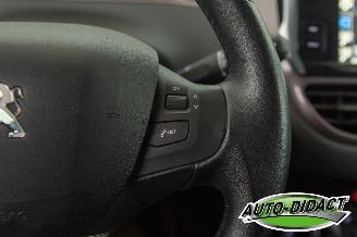 Peugeot 2008 1.2 Active 118.099 km Navi Airco picture 13