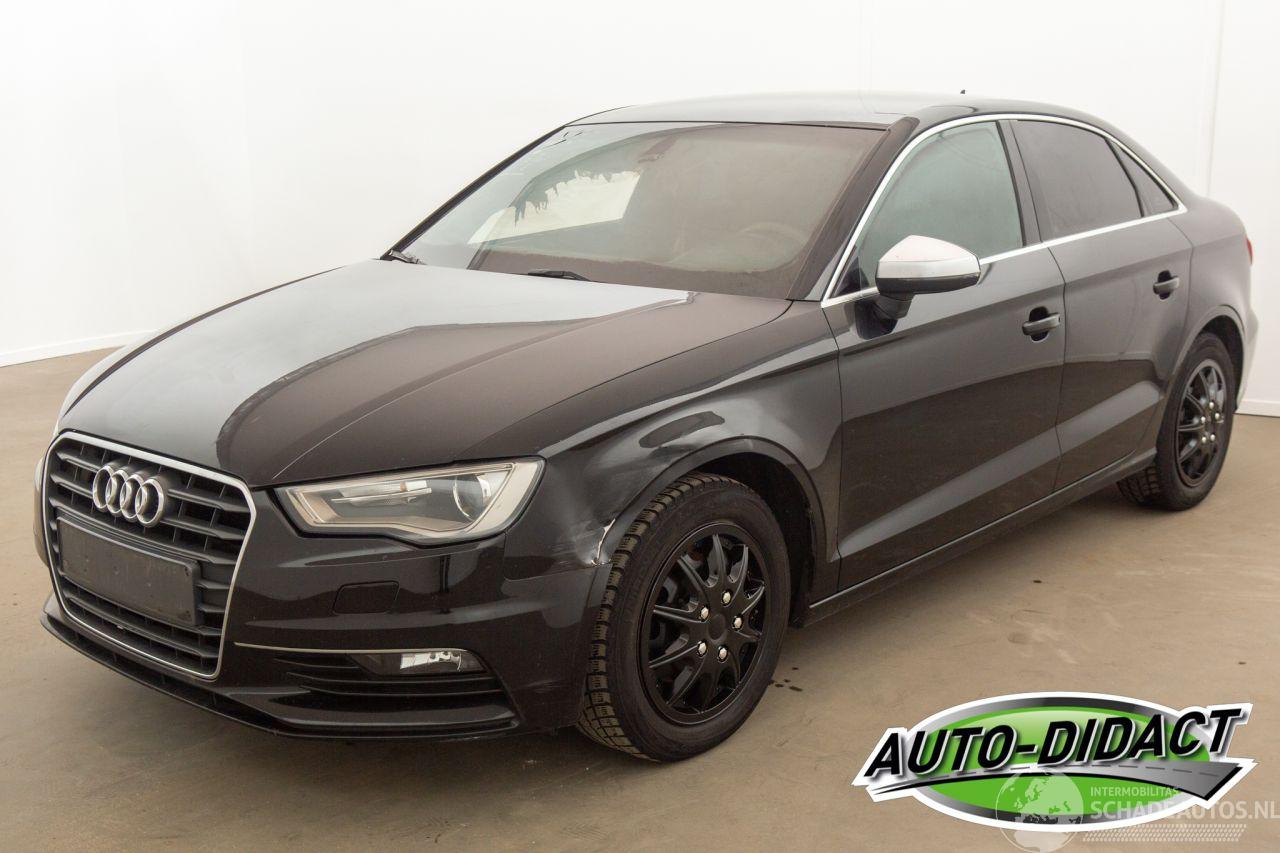 Audi A3 1.6 TDI Automaat Clima Navi Ambiente