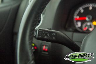 Volkswagen Golf plus 2.0 TDI Automaat Navi Clima Leder Highline picture 14