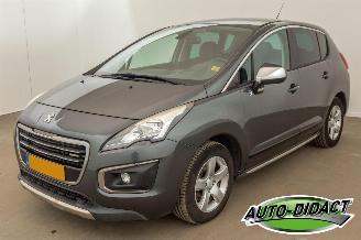 skadebil auto Peugeot 3008 2.0 4WD Automaat HDi HYbrid4 Blue Lease Clima Navi 2014/4