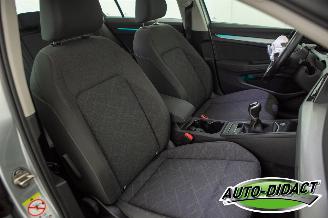 Volkswagen Golf 2.0 TDI Digi Dash Clima 108.576 km Life picture 19