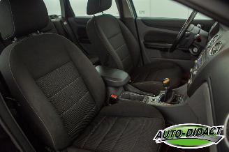 Ford Focus 1.6 Clima Navi Titanium picture 17