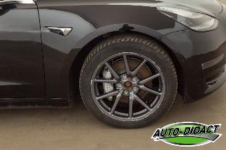Tesla Model 3 Long Range AWD 75 kWh Pano Leder picture 29