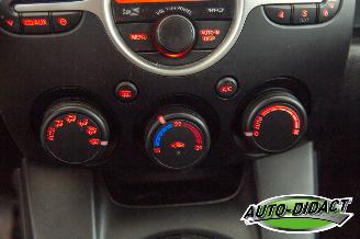 Mazda 2 1.3 Airco picture 8