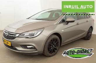 Unfallwagen Opel Astra 1.4 Navi Camera Clima Business+ 2017/1