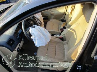 Volkswagen Golf Golf V (1K1) Hatchback 1.6 FSI 16V (BLF(Euro 4)) [85kW]  (10-2003/07-2=
008) picture 9