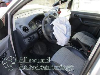 Volkswagen Caddy Caddy III (2KA,2KH,2CA,2CH) Van 1.6 TDI 16V (CAYE) [55kW]  (08-2010/05=
-2015) picture 8