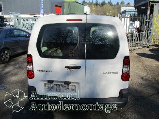 Peugeot Partner Partner (GC/GF/GG/GJ/GK) Van 1.6 HDI, BlueHDI 75 (DV6FE(BHW)) [55kW]  =
(07-2011/12-2018) picture 6