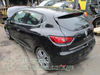 Renault Clio Clio IV (5R) Hatchback 5-drs 0.9 Energy TCE 90 12V (H4B-400(H4B-A4)) [=
66kW]  (11-2012/08-2021) picture 4