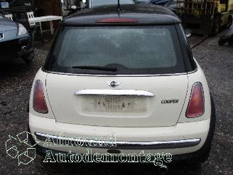 Mini Mini Mini One/Cooper (R50) Hatchback 1.6 16V Cooper (W10-B16A) [85kW]  (06-=
2001/09-2006) picture 5