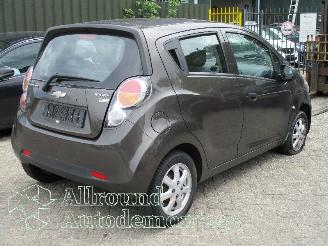 Chevrolet Spark Spark (M300) Hatchback 1.0 16V Bifuel (LMT) [48kW]  (07-2010/12-2015) picture 3