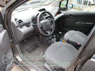 Chevrolet Spark Spark (M300) Hatchback 1.0 16V Bifuel (LMT) [48kW]  (07-2010/12-2015) picture 9