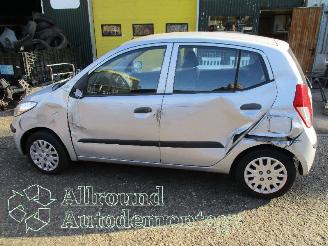 Hyundai I-10 i10 (F5) Hatchback 1.1i 12V (G4HG) [49kW]  (01-2008/12-2013) picture 8