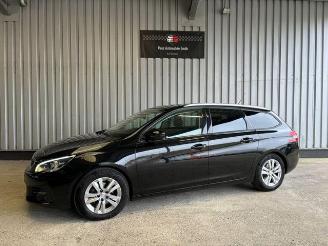 voitures voitures particulières Peugeot 308 SW PureTech 1.2 Panorama / Navi / LED 2019/6