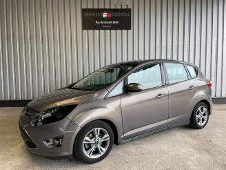 Coche accidentado Ford C-Max Sync Edition 2015/8