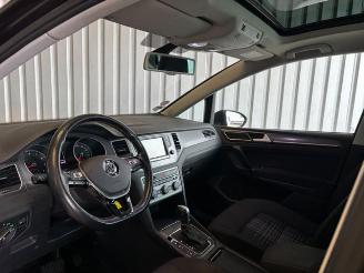 Volkswagen Golf Sportsvan 1.4 TSI Lounge Pano / Navi picture 10