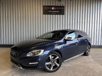 Volvo V-60 Kombi Summum AWD Hybrid picture 2