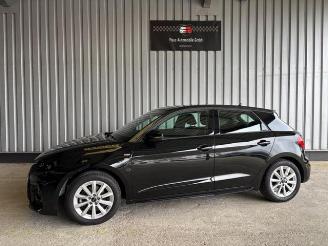 Coche accidentado Audi A1 Sportback 30 TFSI S-line / Autom 2023/10