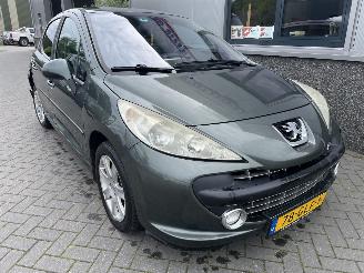 Peugeot 207 1.6 VTi XS Pack picture 24
