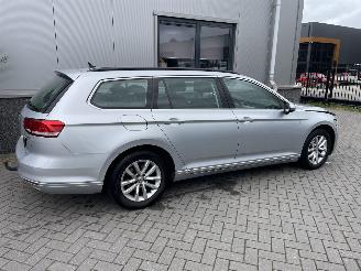 Volkswagen Passat 1.4TSI 92Kw Comfortline picture 4