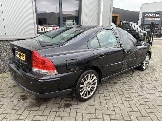 Volvo S-60 2.4D Momentum picture 5