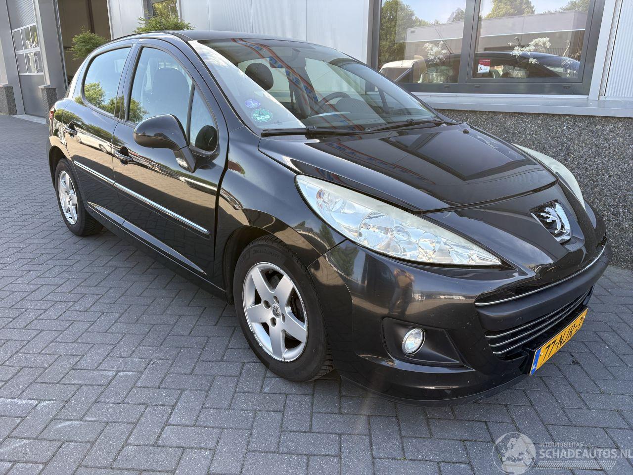 Peugeot 207 1.4 VTI Style