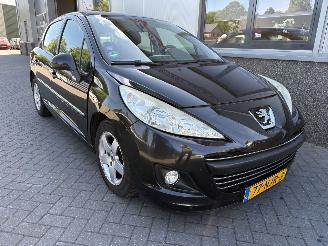 Peugeot 207 1.4 VTI Style picture 30