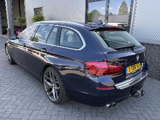 BMW 5-serie 520i Luxury Edition picture 31