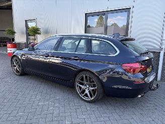 BMW 5-serie 520i Luxury Edition picture 29
