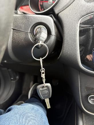 Fiat Punto Evo 0.9 TwinAir Sport picture 34