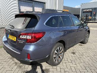 Subaru Outback 2.5i Premium picture 6