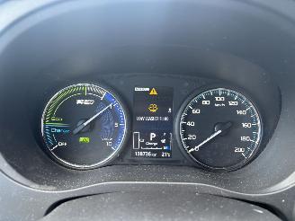 Mitsubishi Outlander 2.4 PHEV S-Edition picture 25