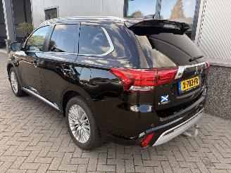 Mitsubishi Outlander 2.4 PHEV S-Edition picture 10