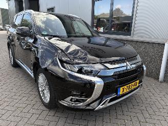 Mitsubishi Outlander 2.4 PHEV S-Edition picture 42