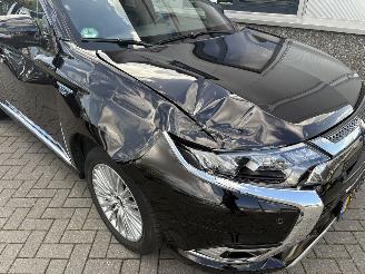 Mitsubishi Outlander 2.4 PHEV S-Edition picture 38