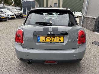 Mini Cooper 1.5 Cooper Business picture 7