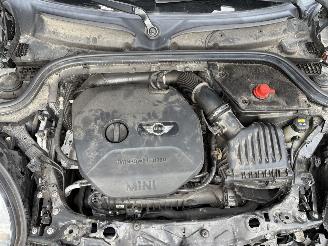 Mini Cooper 1.5 Cooper Business picture 16