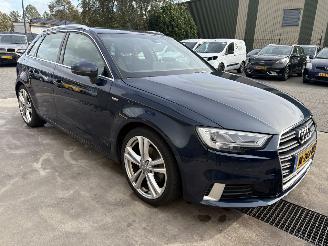 uszkodzony samochody osobowe Audi A3 1.0 TFSI Sport S-Line Edition SPORTBACK Automaat 2017/2
