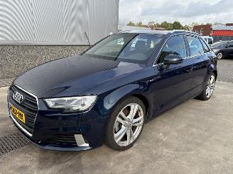 Audi A3 1.0 TFSI Sport S-Line Edition SPORTBACK Automaat picture 2