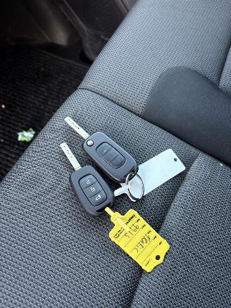 Renault Trafic 2.0 Blue dC1 150 EDC T30 L2H1 Automaat picture 6