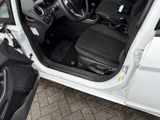 Ford Fiesta 1.0 5drs Style picture 15