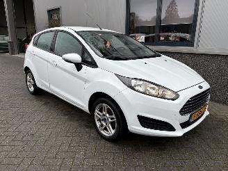 krockskadad bil auto Ford Fiesta 1.0 5drs Style 2013/8
