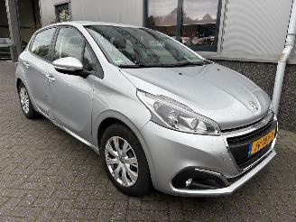 Peugeot 208 1.2 PureTech Blue Lion picture 30