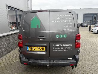 Peugeot Expert 231L 2.0 BlueHDI 120 Premium picture 31