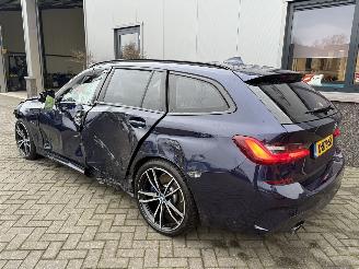 BMW 3-serie 330e High Executive picture 19