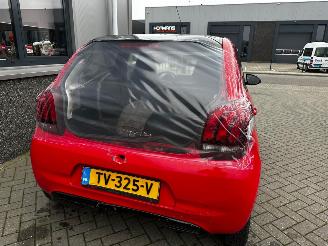 Peugeot 108 1.0 e-VTi GT-Line picture 5